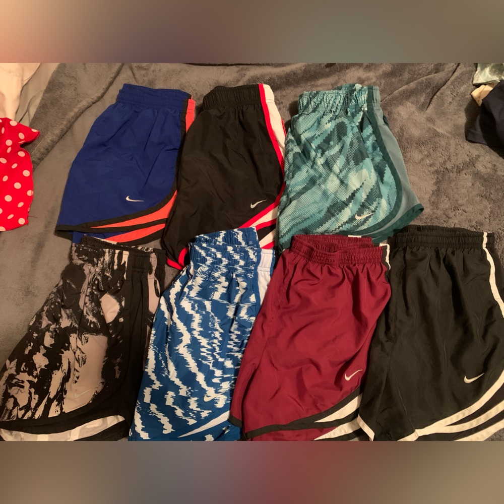 NIKE SHORTS FOR individual SALE! Size Small